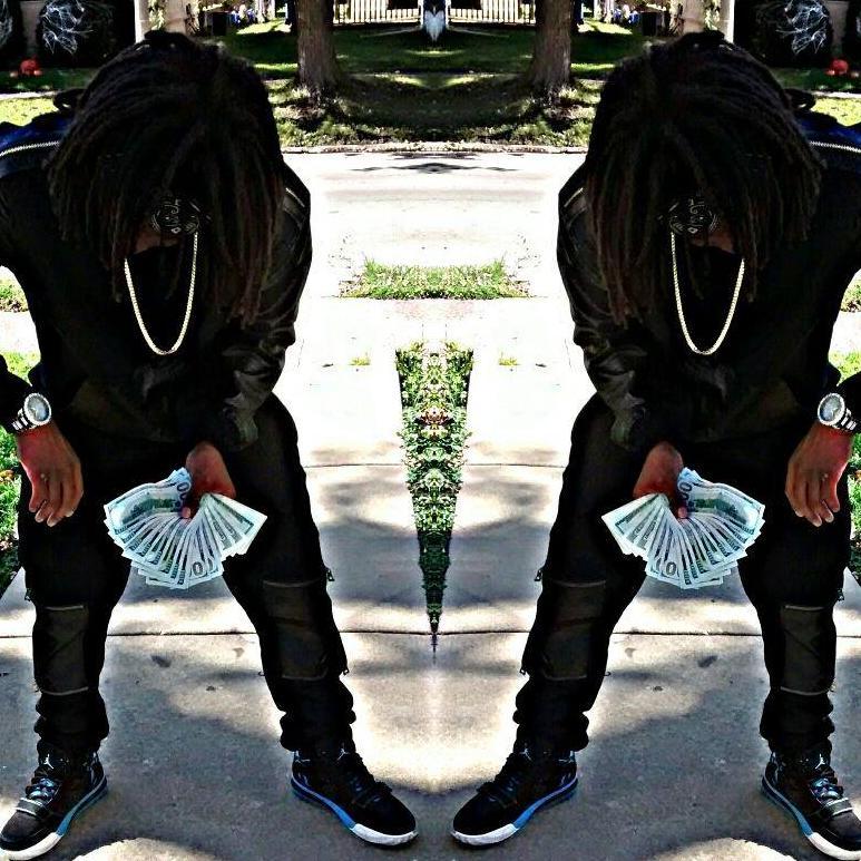 ITS YA BOI NENO G FRM HOTBLOCK ONE OF THE NORTHSIDE SAVAGES REPPN #TEAMTOOTIE CRAY CRAY CATCH ME N CLEO CITY #LILBITCH