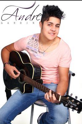 Central de fãs do cantor e compositor André Gardini
