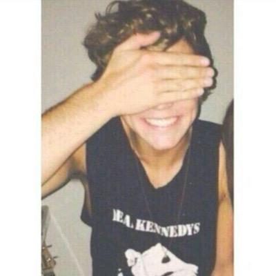 a follow back would be sweeeeet @wandersofalex