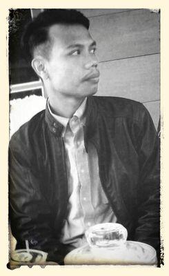 ColidOmen24's profile picture. stop thinking,star giving