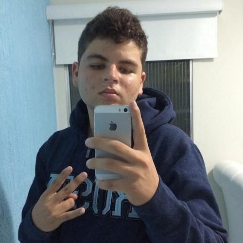 Não vim da favela, sou branco e nasci disposto ..