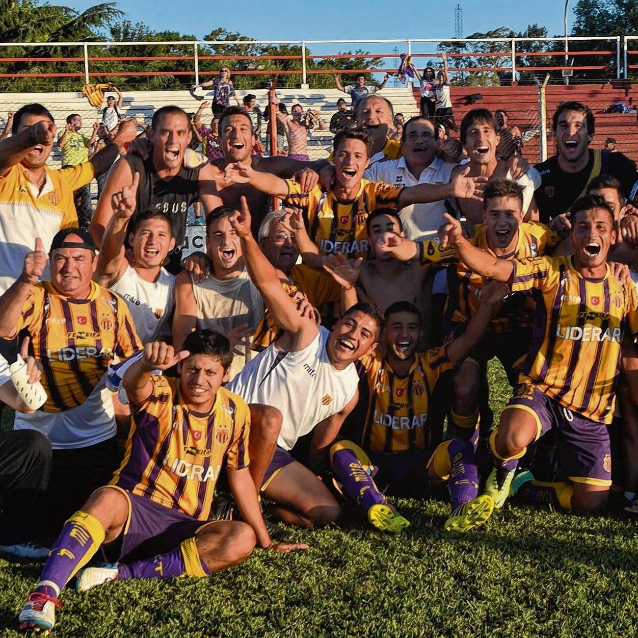 04 13 15!!!Dale Campeon