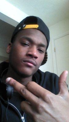 StewartSavon's profile picture. 