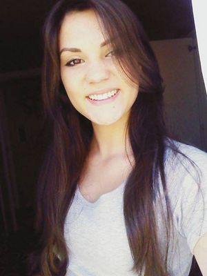 Juro eu te faço feliz, eu te faço mulher
Eu te faço princesa
Eu entro com todo meu amor
Você entra com toda tua beleza!!! ♥♥♥
@Vamos_brindar