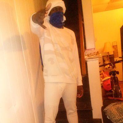 Uptown nigga fucking with them OGA Boyz