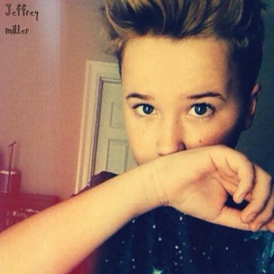 VOTE JEFFREY MILLER FOR A SHORTY AWARD 
i love j.e.m my hero wears braces