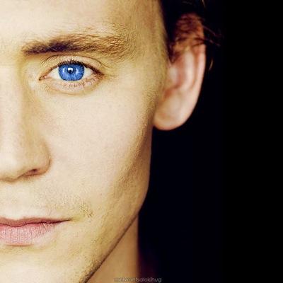 Damned by a rose. Positively beastly. @BemusingBeauty's conundrum. RP Parody Account