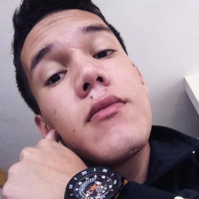 snap chast @danielreyes_96
Instagram; @danielreyes96