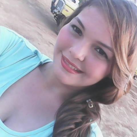 La vida no tiene que ser
PERFECTA
para que el amor sea
EXTRAORDINARIO