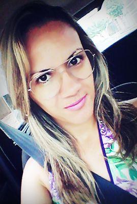 O bom de andar sobre as águas é que apesar de ondas altas e adversidades, é que estou caminhando para o centro da vontade de Deus. É nesse lugar que quero estar