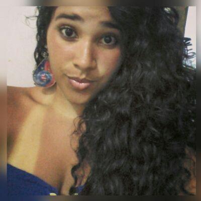 Senhor, livra-me de tudo que atrasa a minha vida,destrói o meu sorriso e me faz sofrer. Amém!
