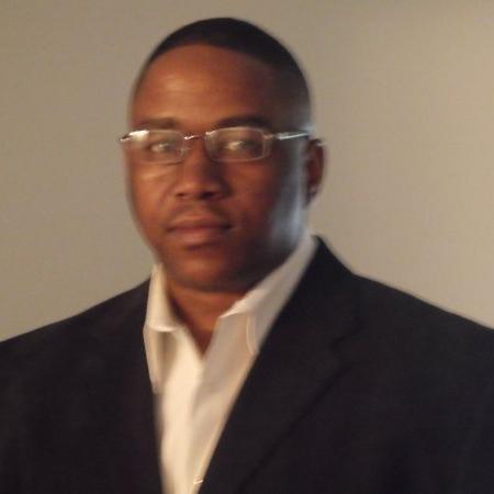 Tech Strategist | Father | Son | PhD | Catch @FastCompany I Former Univ of Minnesota Golden Gopher | St.Louis Native | Motto-Empty The Tank !