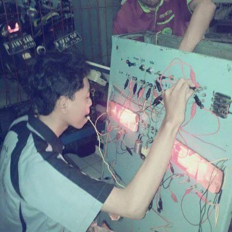19 feb 1997 | SDN KP BULAK 1 '09 | SMPN 9 TANGSEL '12 |SMK TRIGUNA UTAMA TEKNIK AUTOMOTIVE '15 | we are Automotive | INDONESIAN RAILFANS | THIS IS SEMPITERNAL |