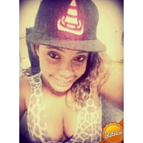 Uma menina .. ! Com varios sonhos .. #Namorando #15 #Rj #Chrisbrown #breezy 3