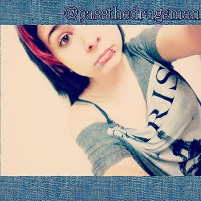 Ello~I love bands, piercings, and tattoos. Anime, Cuddles