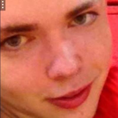 Sup i love to eat ass! I just love it! So sendz meh nOOdz