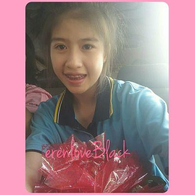 erenlove101's profile picture. ชื่อเอิร์นน้ะค้ะ เรียนอังกฤษ-สังคม โรงเรียนสตรีศึกษา ม.5