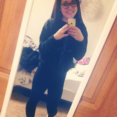 samsmithxox's profile picture. no, i cant sing