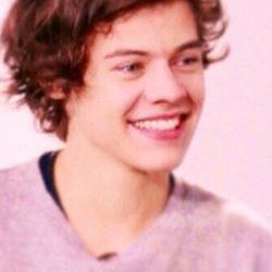 hi! this is a free follow from @wowmichaell. if i follow you i love you & youre beautiful