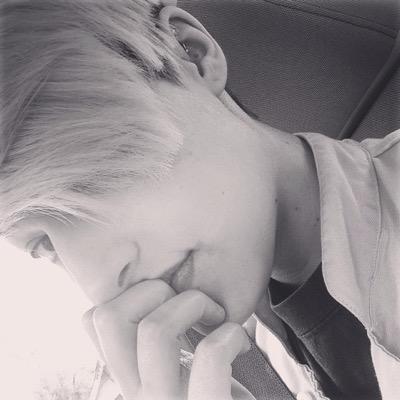 hopeelizam's profile picture. Life's too short to not get inked.