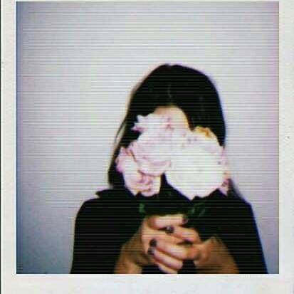 15. I'm stronger than I've never been. Happy, free, confused and lonely in the best way♡.{4 + fans = one direction}