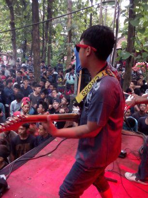 I was guitarist Java Rasta Reggae Jepara, Central Java Indonesia.
Pin BBM : 53A5C9DF
WhatsApp : +6289662130341
Instragram : Joko Rasta Java