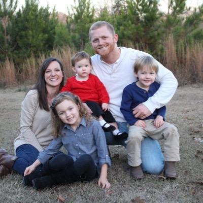 PaulE412's profile picture. 