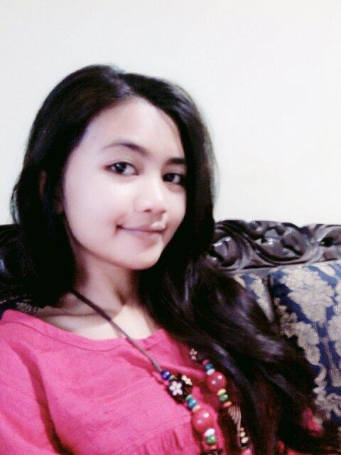 Mariaprilika's profile picture. Everything happen from the reason