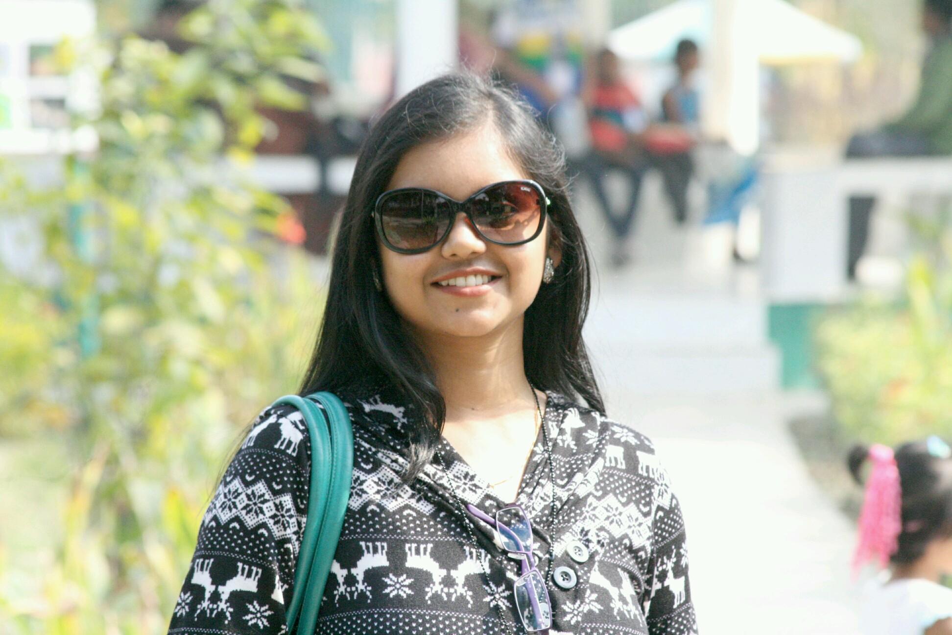 rupa_rb's profile picture. 