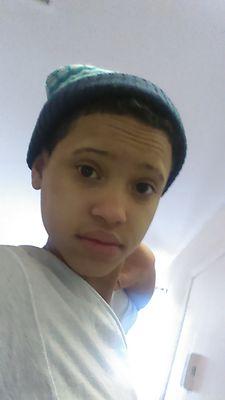 i love tto dance and im looking for a dance studio tto git too!!