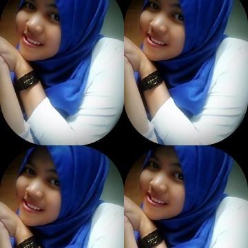 Banjarbaru, 16 Nov 1996| SHS 4 Bjb| XI Science 1st| Daughter of my parents | Love Allah SWT, Parents, Brotha-sister and Friends |Don't leave me alone :D