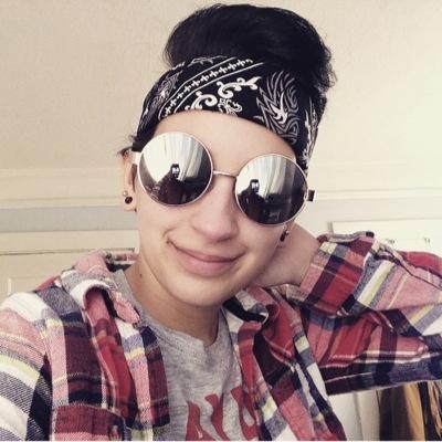 i have been hacked, i am now inactive, go follow me @TaylorJaysons