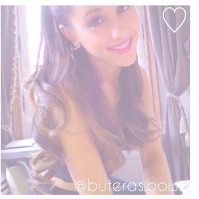 ♡please follow Ari♡
 ♡ARIANATOR ♡