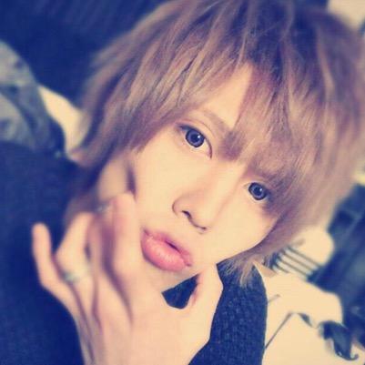 廃人の会 菊地輝(だいや)くんのbot！公式です✡.*だいやのことについてつぶやいたり、CASのスクショを載せていきます!!ファボ、RTお願いします!!だいや推しフォローよろしくです♡だいや→@daiyasama