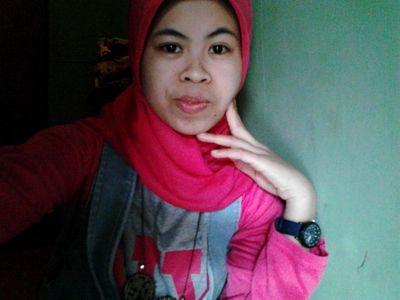 RahayuRieta's profile picture. Use your youth as good as possible