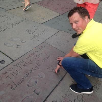 CEO roels entertainment/ disneyfan / jack daniels/ cocacola/deelt geen eten/