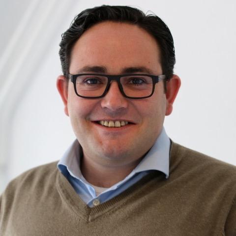 Een enthousiaste en energieke teamplayer met organisatietalent die oplossingsgericht te werk gaat.