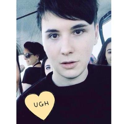 @phanhowster gave you this follow bc she thinks you're cool