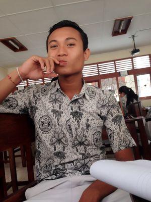 0d87ced1bf0d49e's profile picture. 