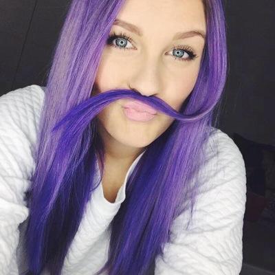 i love dagi bee ♥ i love Bibi ♥ ♪Chris Brenner♪♥ Directioner ♥