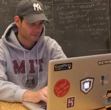 Transforming Thinkers into Creators through technology, design and entrepreneurship. CEO at https://t.co/p2ScDsAqc2