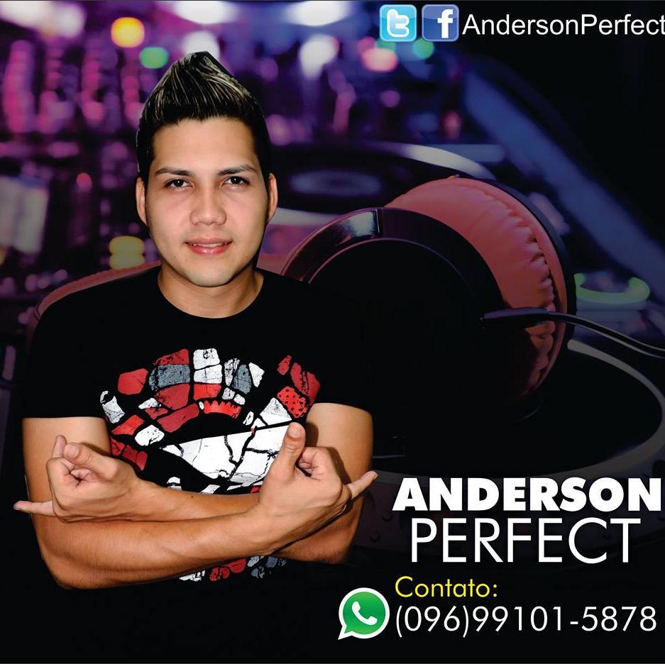 Produtor audio visual profissional,e um baladerio de carteirinha !