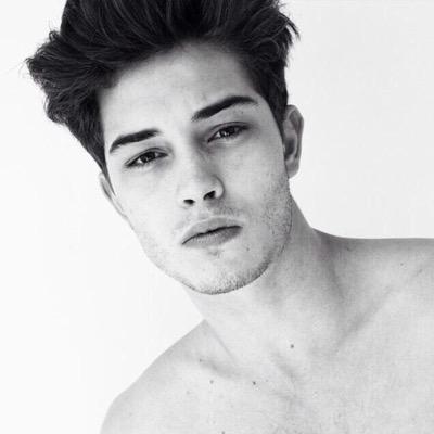 _GeoffreyHooper's profile picture. L'incovenient lorsque l'on est comme moi, c'est que même la douleur ne m'arrête pas.
$MYTH