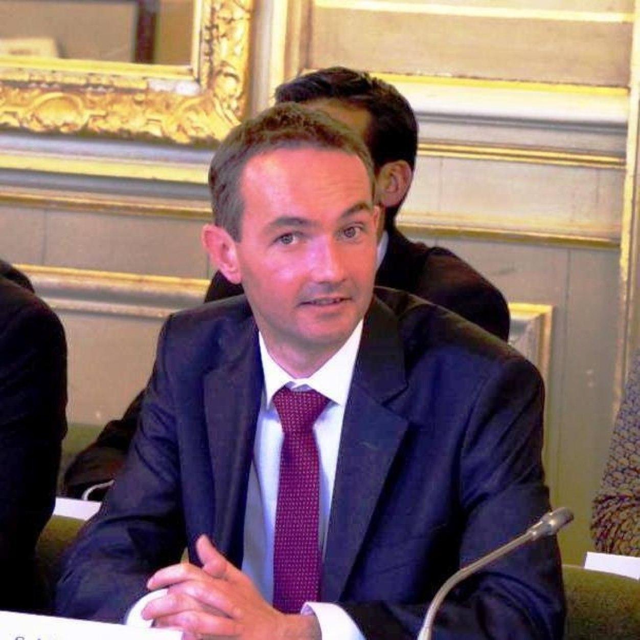 Adjoint au Maire #PS de #Rennes en charge des quartiers de #Villejean, #Beauregard et #Saint-Martin, originaire de #Lannion #Trégor