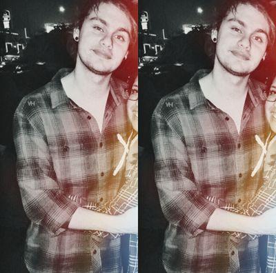 roses are red
violets are blue,
i like 5sos
way more than i like you