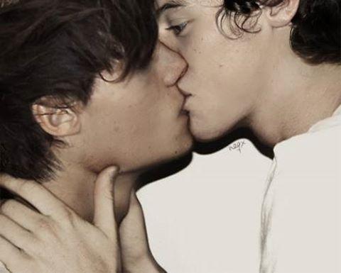 YOU'VE JUST BEEN FOLLOWED BY @fayegarciagajo ! FOLLOW HER OR I'LL UNFOLLOW YOU :) x