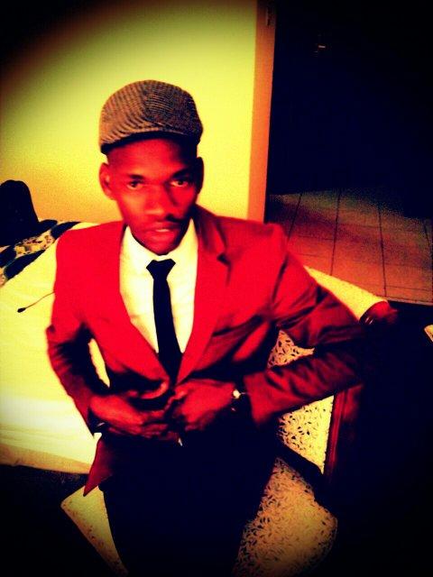 walkman_steve's profile picture. PEOPLE WHO THINK LIKE I DO AINT GOT NOBODY IN THE WORLD TO LISTEN TO, BUT ME : _#steve walkman ; Nothing is impossible for us, learn hard, live forever.