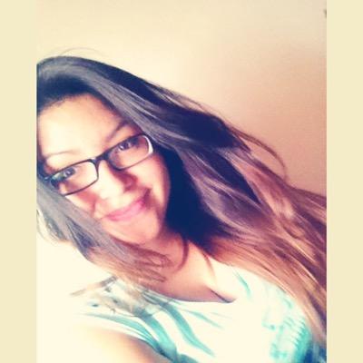 Daniela, 20 años. What doesn't kill you makes you stronger (: