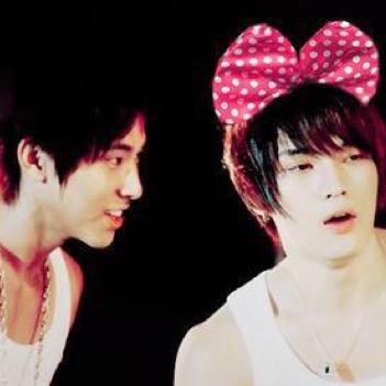 Bigeast!!!ユンジェよりのオルペンです❣️東方神起を好きになって8年目〜これからも大好きです｡ﾟ(ﾟ´ω`ﾟ)ﾟ｡無言フォローすみません〜