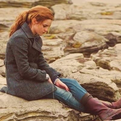 IngeniousWit's profile picture. 'Just because you have the emotional range of a teaspoon!' [Gryffindor || Any ship.]